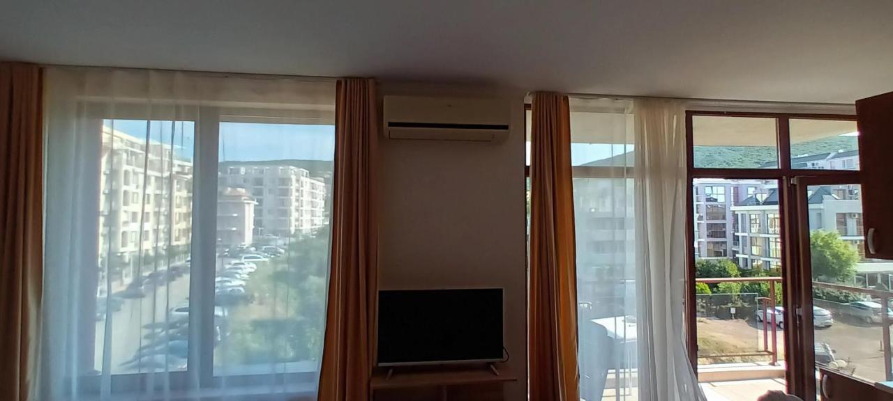 Studio 250 M Море Święty Włas Zewnętrze zdjęcie